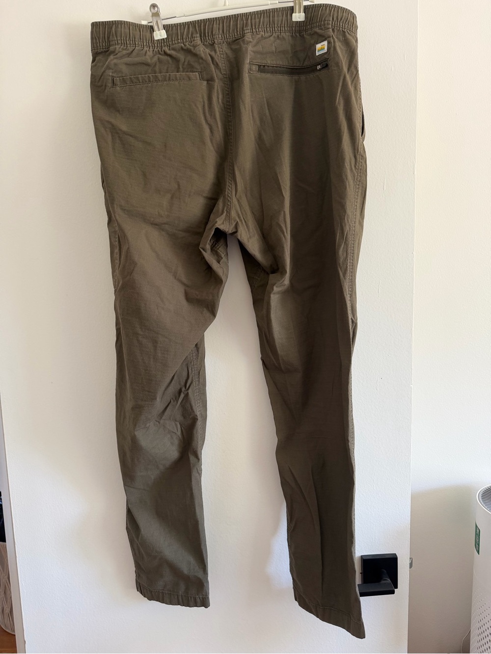 Vuori Ripstop Pants - Picture 3 of 8